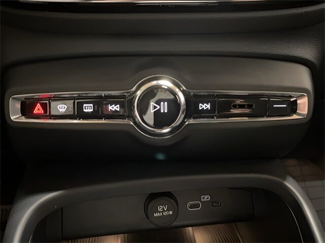 2023 Volvo XC40 Recharge Pure Electric Ultimate Dallas TX