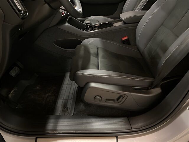 2023 Volvo XC40 Recharge Pure Electric Ultimate Dallas TX