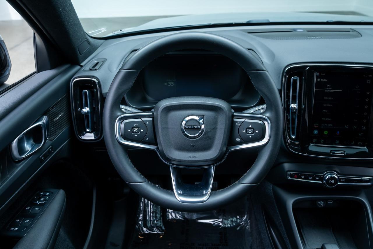 2023 Volvo XC40 Recharge Pure Electric Ultimate Pixel LED Headlights Adaptive Cruise Portland OR
