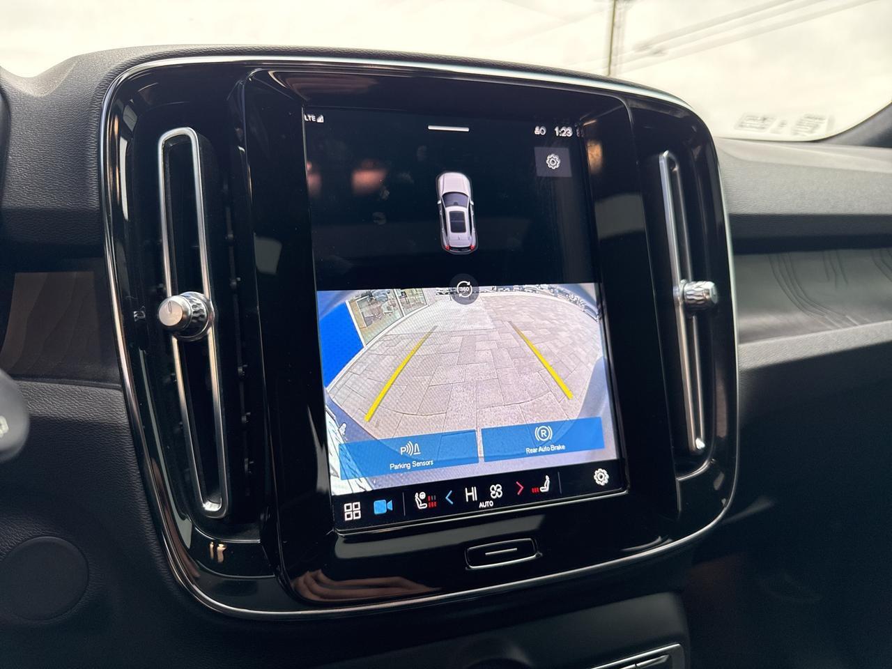 2023 Volvo XC40 Recharge Pure Electric Ultimate Bend OR