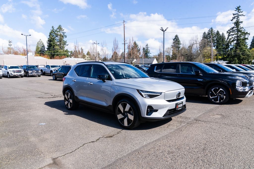 2023 Volvo XC40 Recharge Pure Electric Ultimate Milwaukie OR