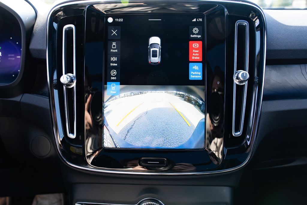 2023 Volvo XC40 Recharge Pure Electric Ultimate Milwaukie OR