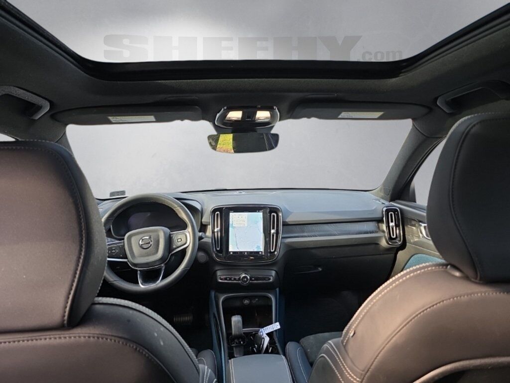 2023 Volvo XC40 Recharge Pure Electric Ultimate Hunt Valley MD