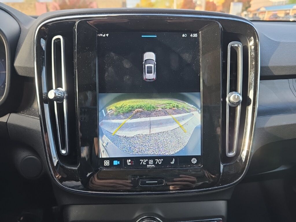 2023 Volvo XC40 Recharge Pure Electric Ultimate Hunt Valley MD