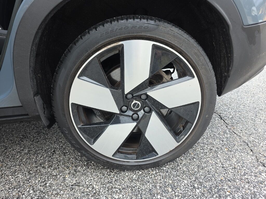 2023 Volvo XC40 Recharge Pure Electric Ultimate Hunt Valley MD