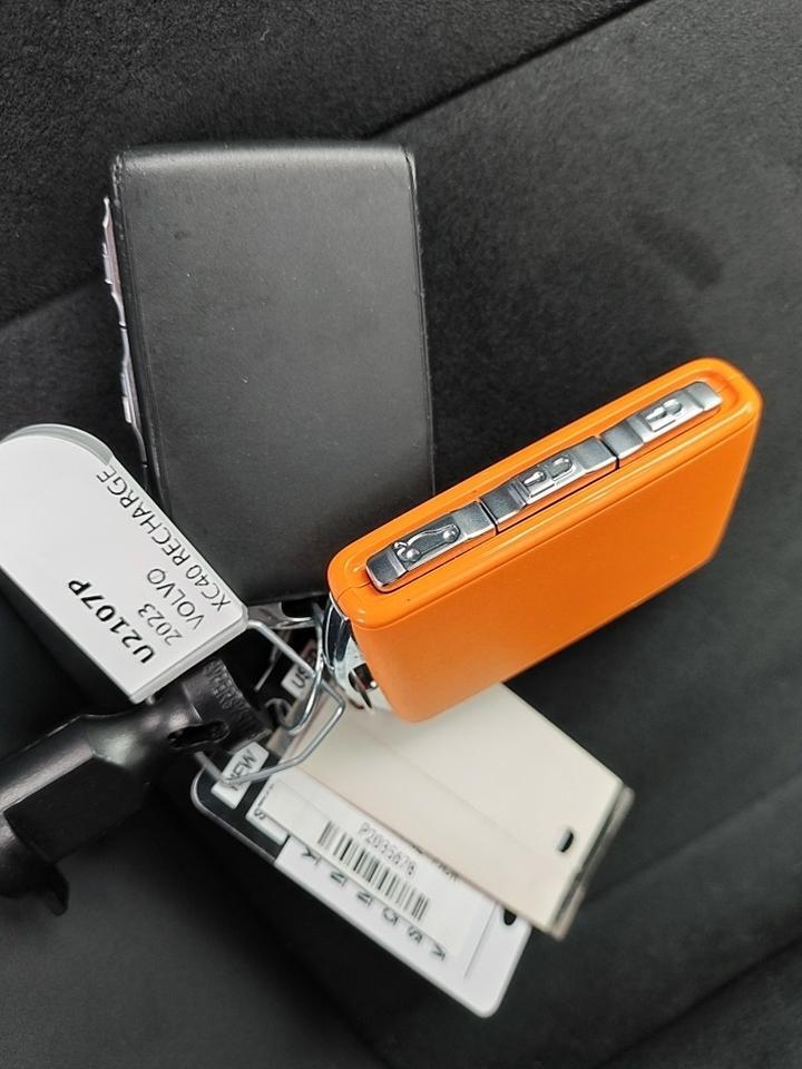 2023 Volvo XC40 Recharge Pure Electric Ultimate Hunt Valley MD