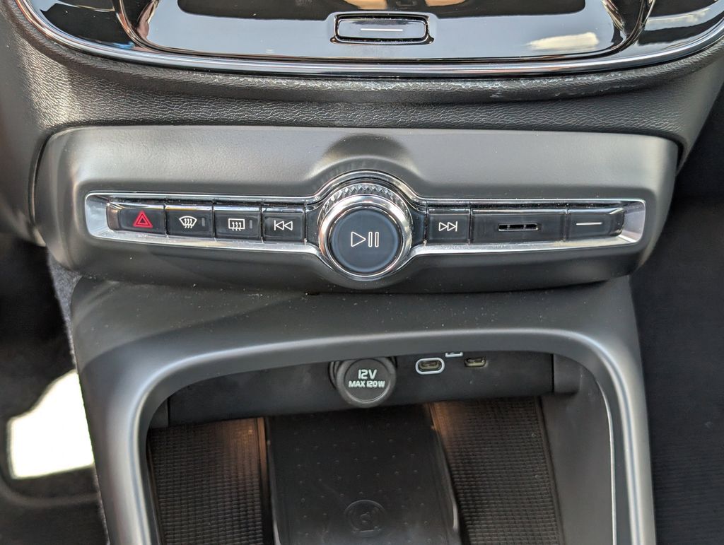 2023 Volvo XC40 Recharge Pure Electric Ultimate Hunt Valley MD