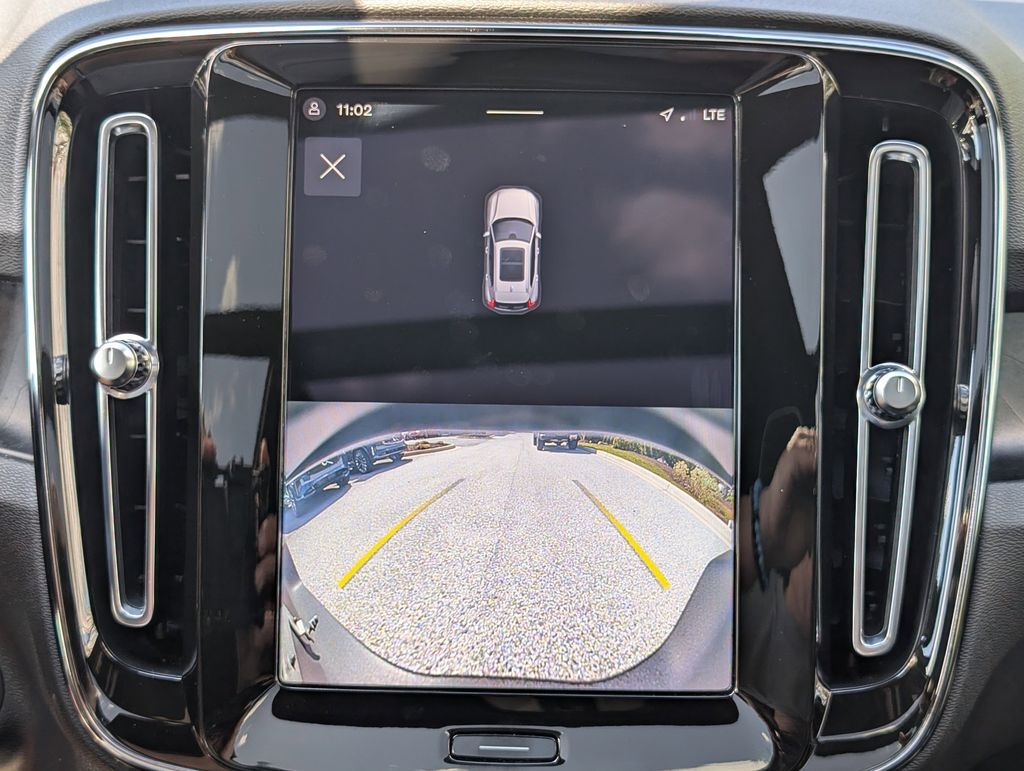 2023 Volvo XC40 Recharge Pure Electric Ultimate Hunt Valley MD