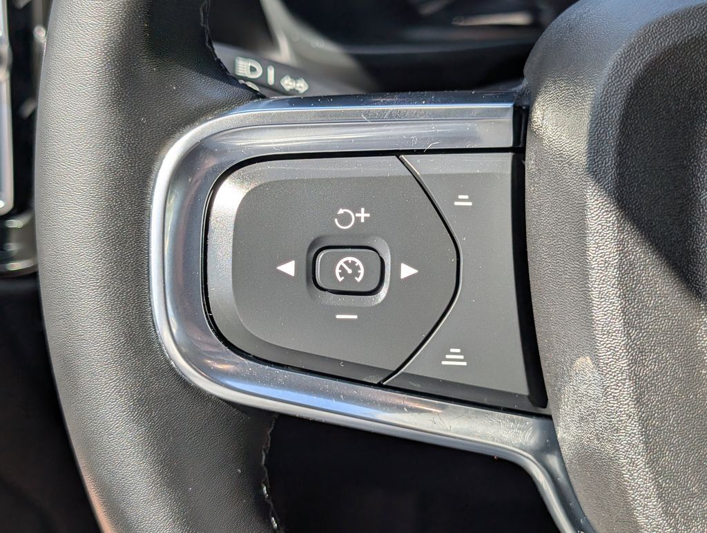 2023 Volvo XC40 Recharge Pure Electric Ultimate Hunt Valley MD