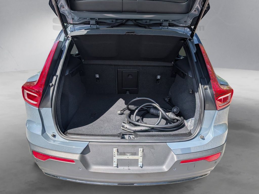2023 Volvo XC40 Recharge Pure Electric Ultimate Hunt Valley MD