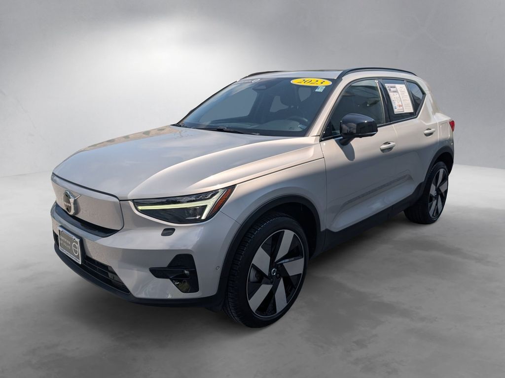 2023 Volvo XC40 Recharge Pure Electric Ultimate Hunt Valley MD