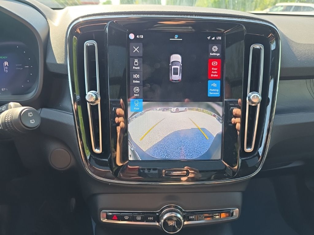 2023 Volvo XC40 Recharge Pure Electric Ultimate Hunt Valley MD