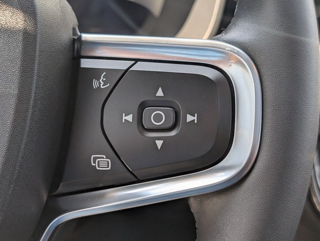 2023 Volvo XC40 Recharge Pure Electric Ultimate Hunt Valley MD