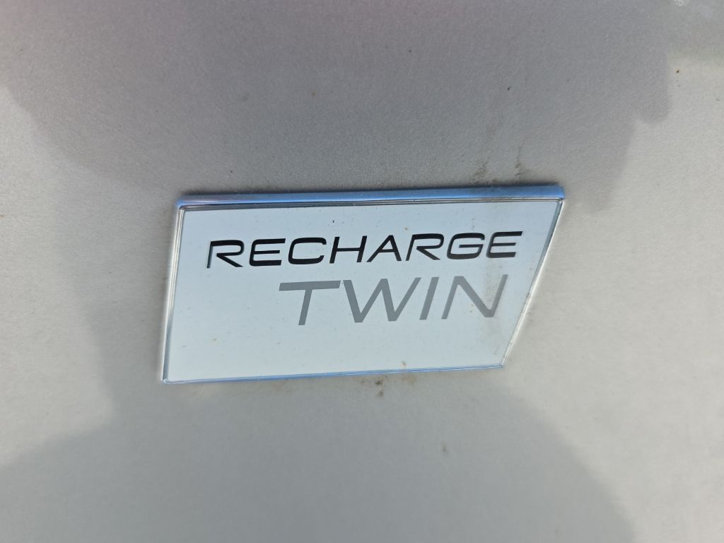 2023 Volvo XC40 Recharge Pure Electric Ultimate Hunt Valley MD