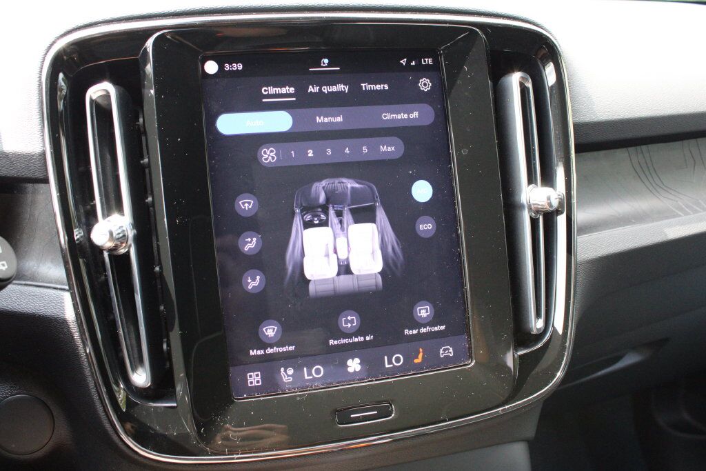 2023 Volvo XC40 Recharge Pure Electric Ultimate Hunt Valley MD