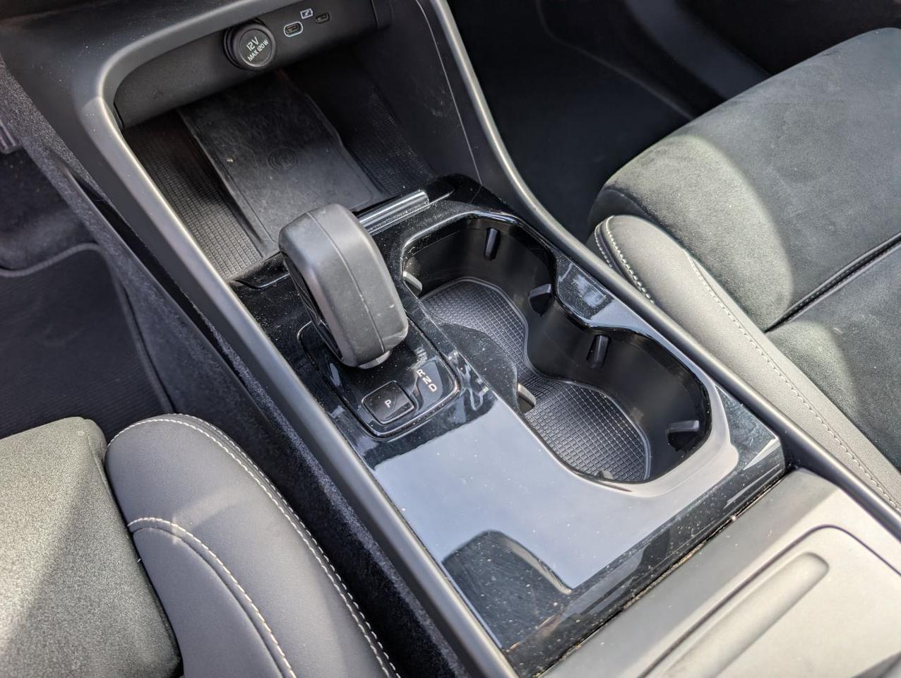 2023 Volvo XC40 Recharge Twin Motor AWD PLUS | 402hp, High Performance Audio, 360 Cam, 4 Heated Seats & Wheel Portland OR