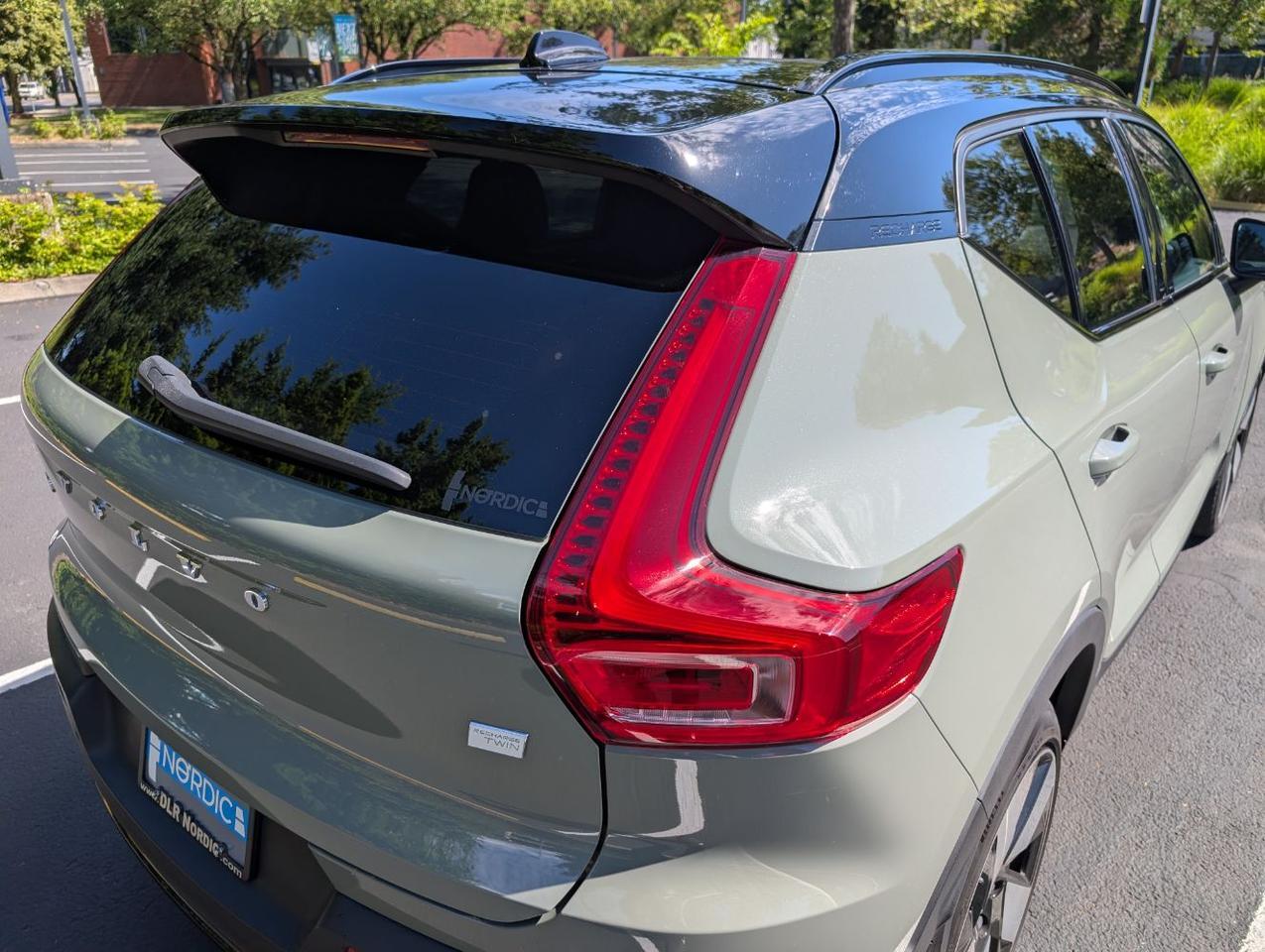 2023 Volvo XC40 Recharge Twin Motor ULTIMATE | 402hp, HK Premium Audio, Pilot Assist * Portland OR