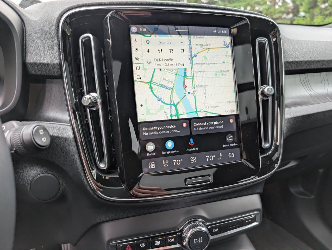 2023 Volvo XC40 Recharge Twin Motor ULTIMATE | 402hp, HK Premium Audio, Pilot Assist, 360 Cam, 4 Heated Seats & Wheel Portland OR