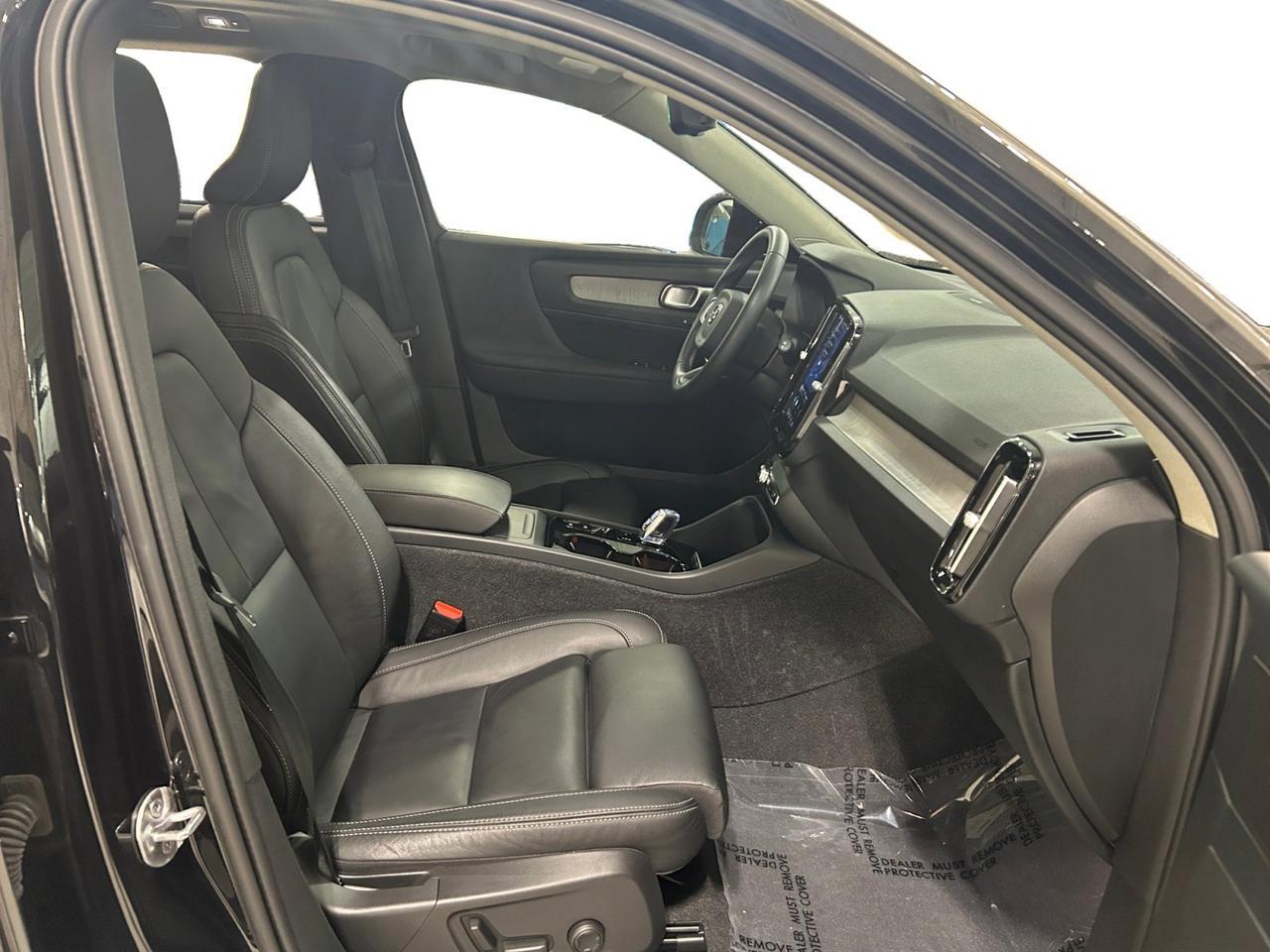2023 Volvo XC40 Ultimate Bright Theme New Braunfels TX