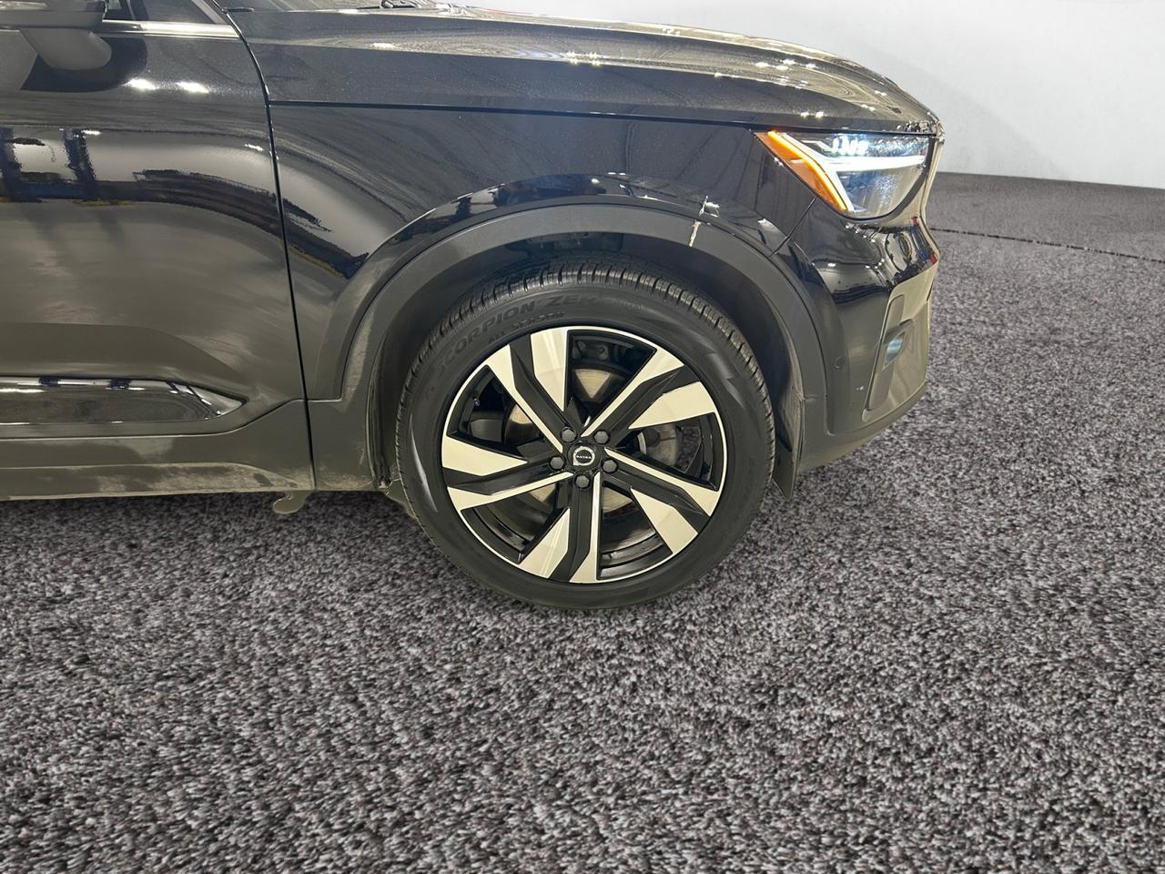 2023 Volvo XC40 Ultimate Bright Theme New Braunfels TX