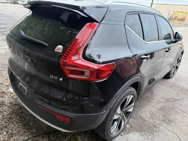 2023 Volvo XC40 Ultimate Bright Theme New Braunfels TX