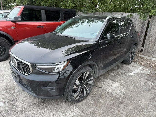2023 Volvo XC40 Ultimate Bright Theme New Braunfels TX