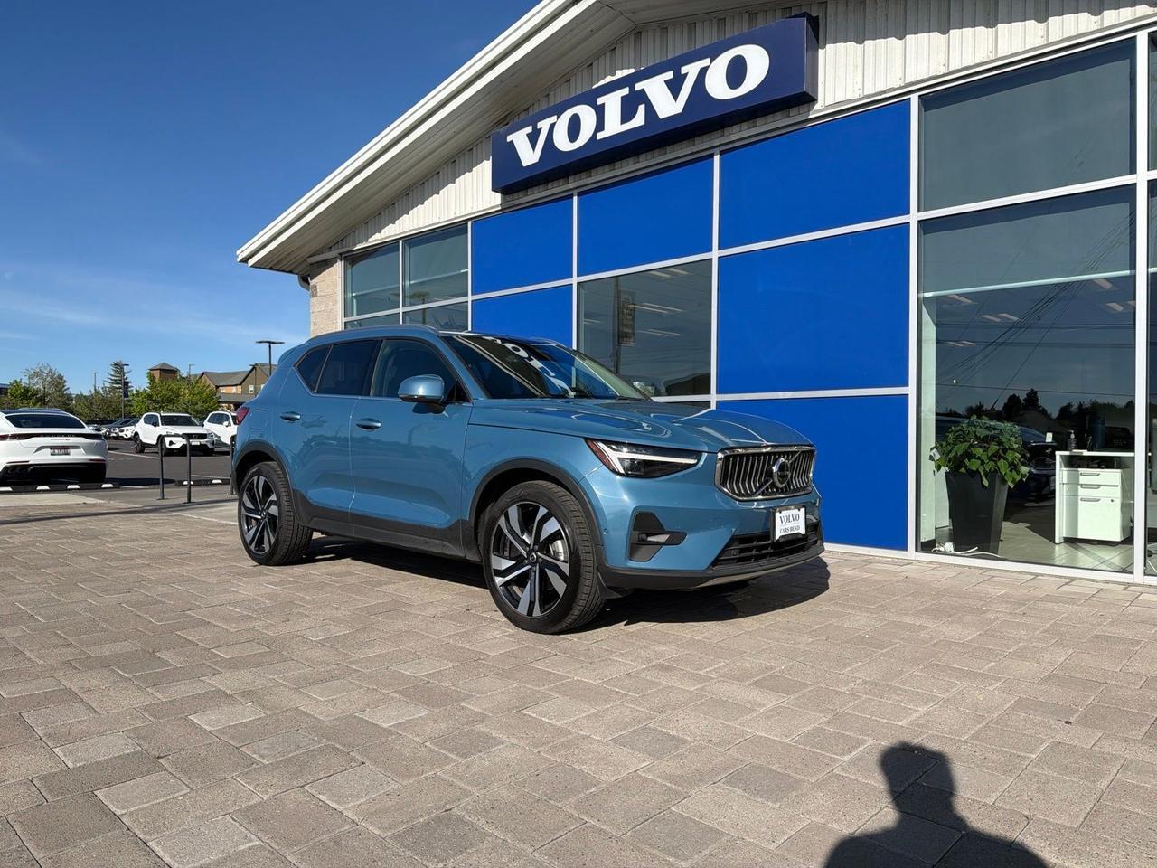 2023 Volvo XC40 Ultimate