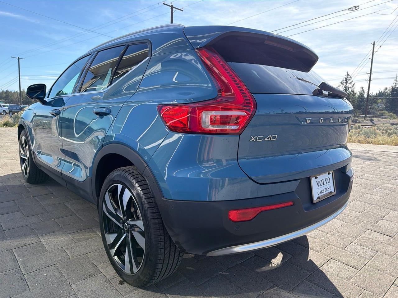 2023 Volvo XC40 Ultimate Bend OR