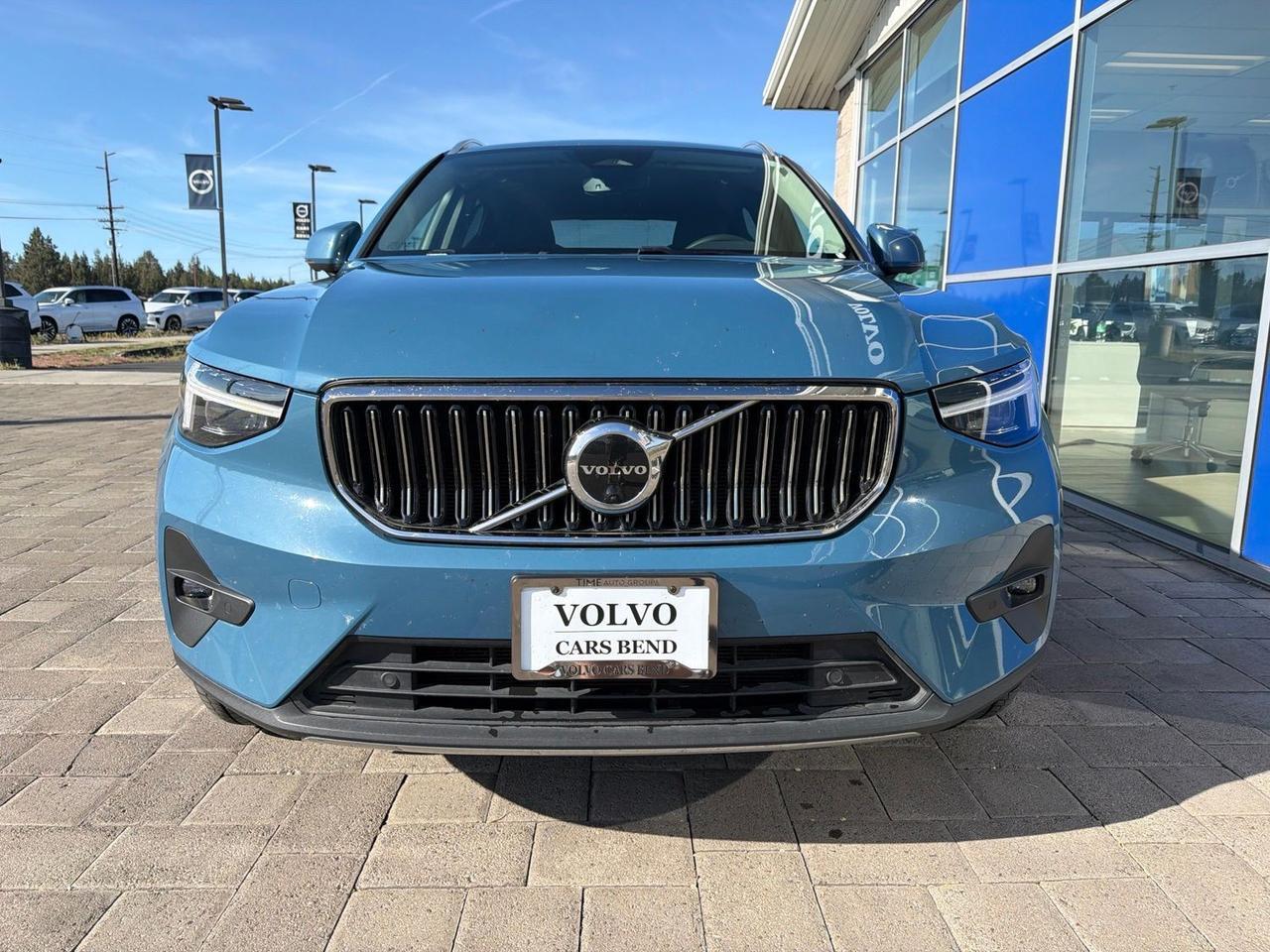 2023 Volvo XC40 Ultimate Bend OR