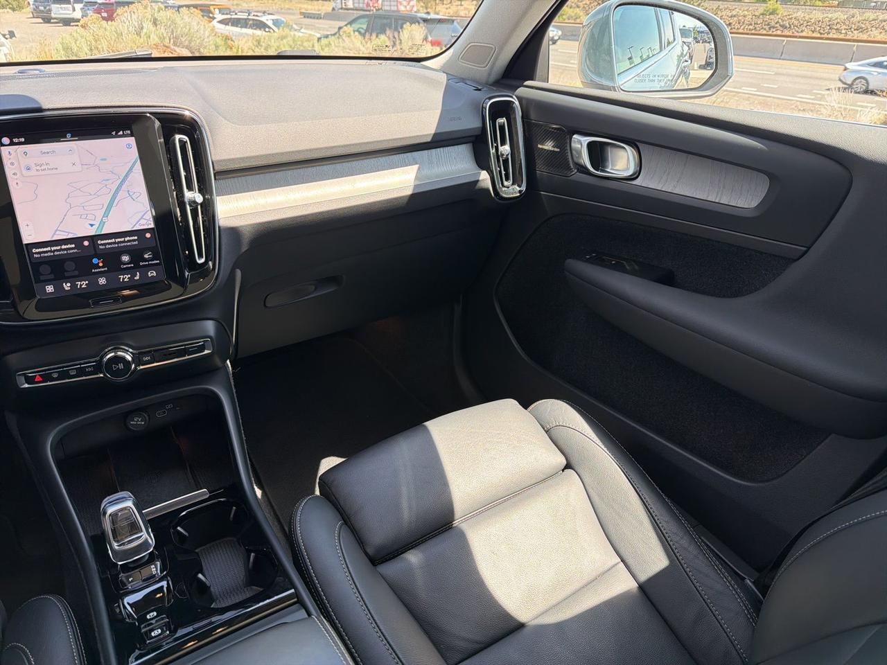 2023 Volvo XC40 Ultimate Bend OR