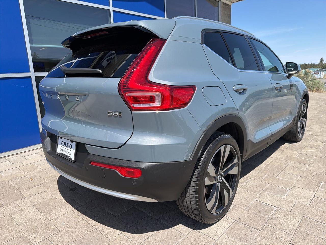 2023 Volvo XC40 Ultimate Bend OR