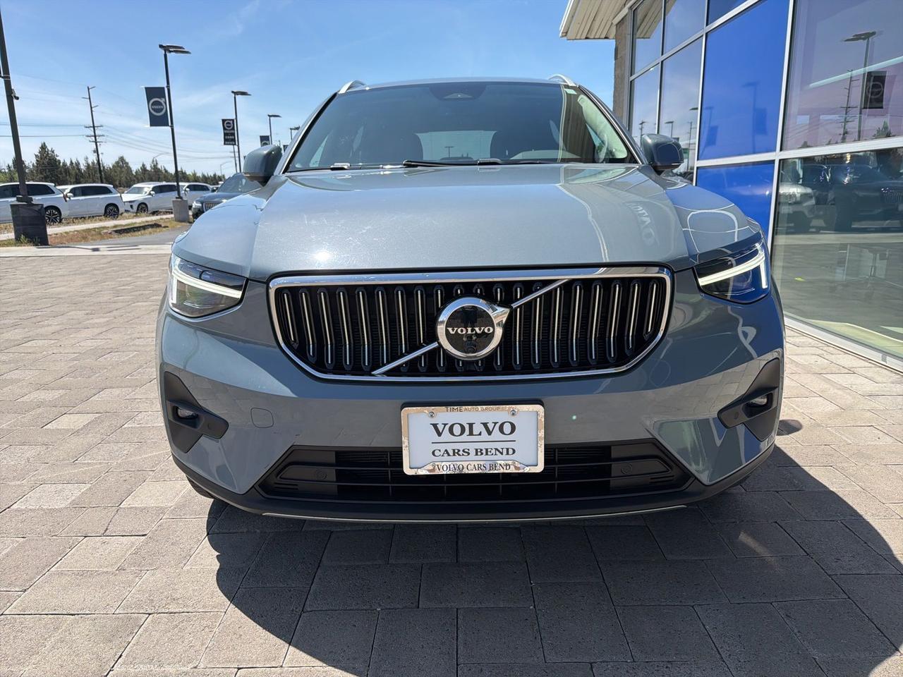 2023 Volvo XC40 Ultimate Bend OR