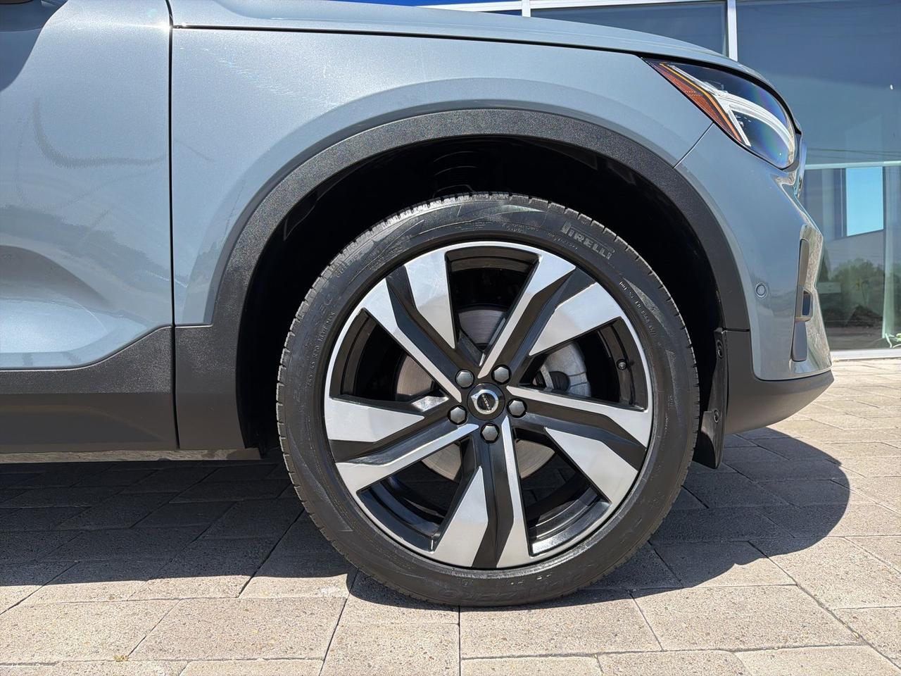 2023 Volvo XC40 Ultimate Bend OR