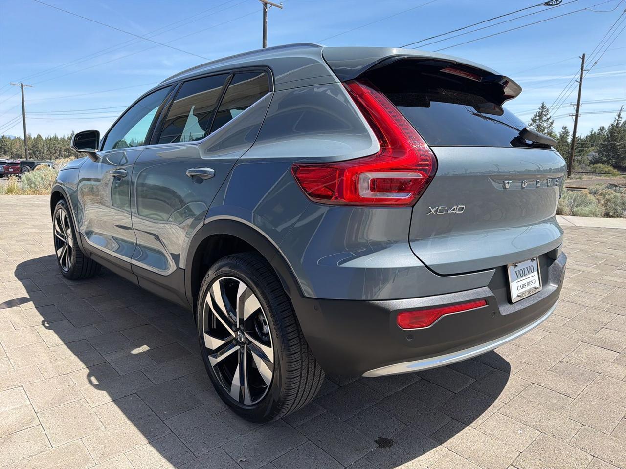 2023 Volvo XC40 Ultimate Bend OR