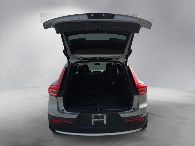 2023 Volvo XC40 Ultimate Hunt Valley MD
