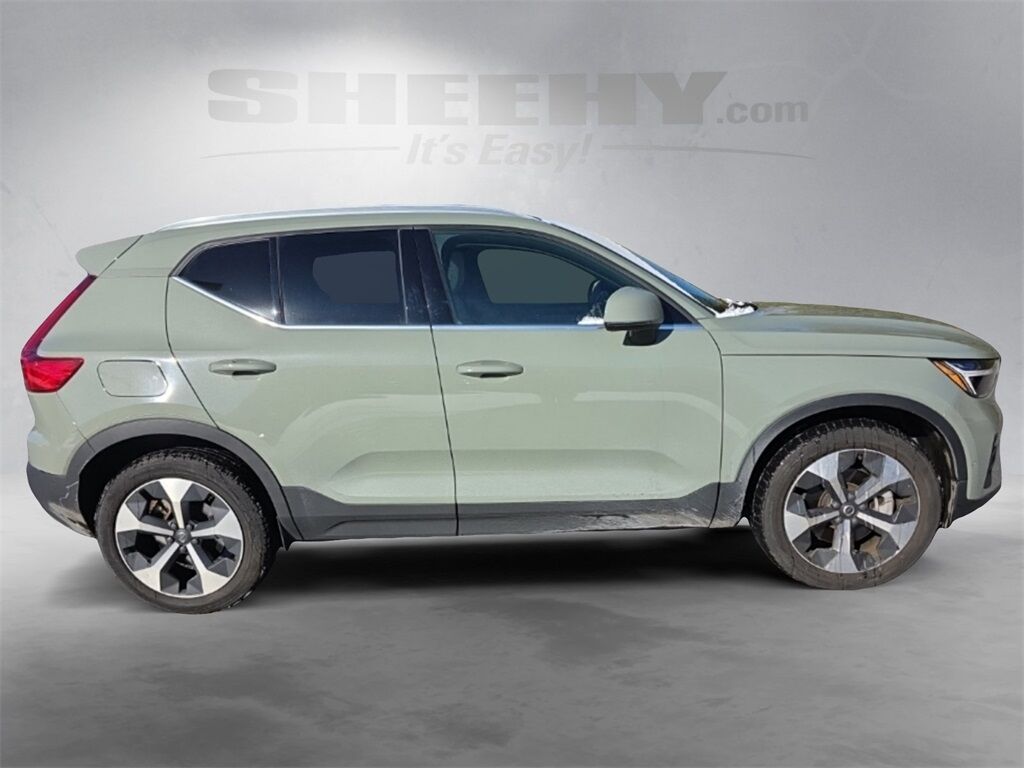 2023 Volvo XC40 Ultimate Hunt Valley MD