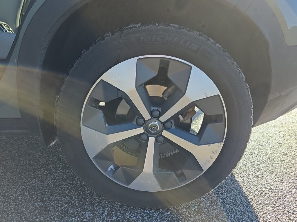 2023 Volvo XC40 Ultimate Hunt Valley MD
