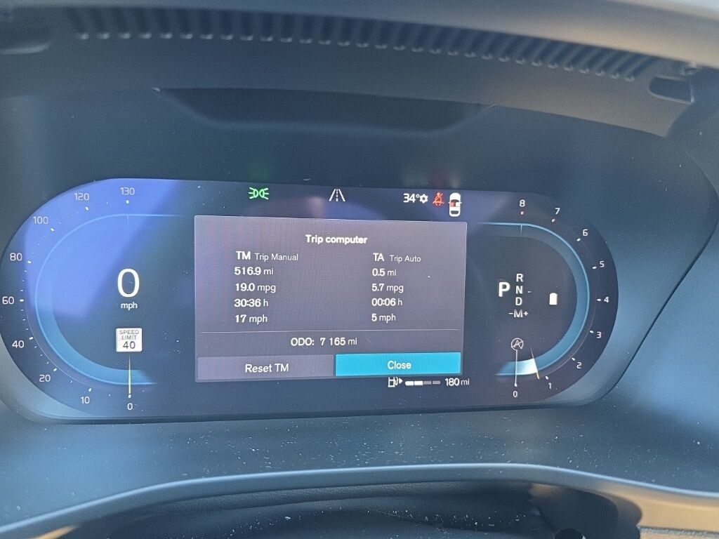 2023 Volvo XC40 Ultimate Hunt Valley MD