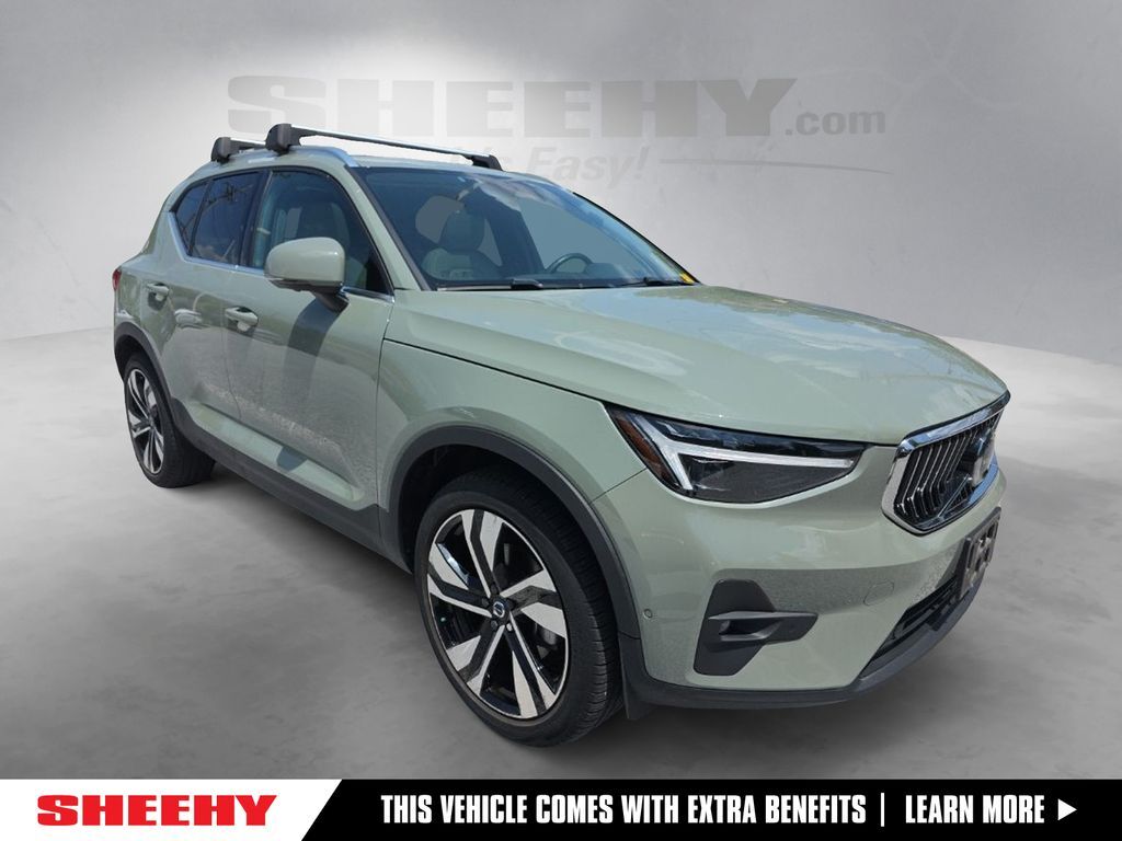 2023 Volvo XC40 Ultimate