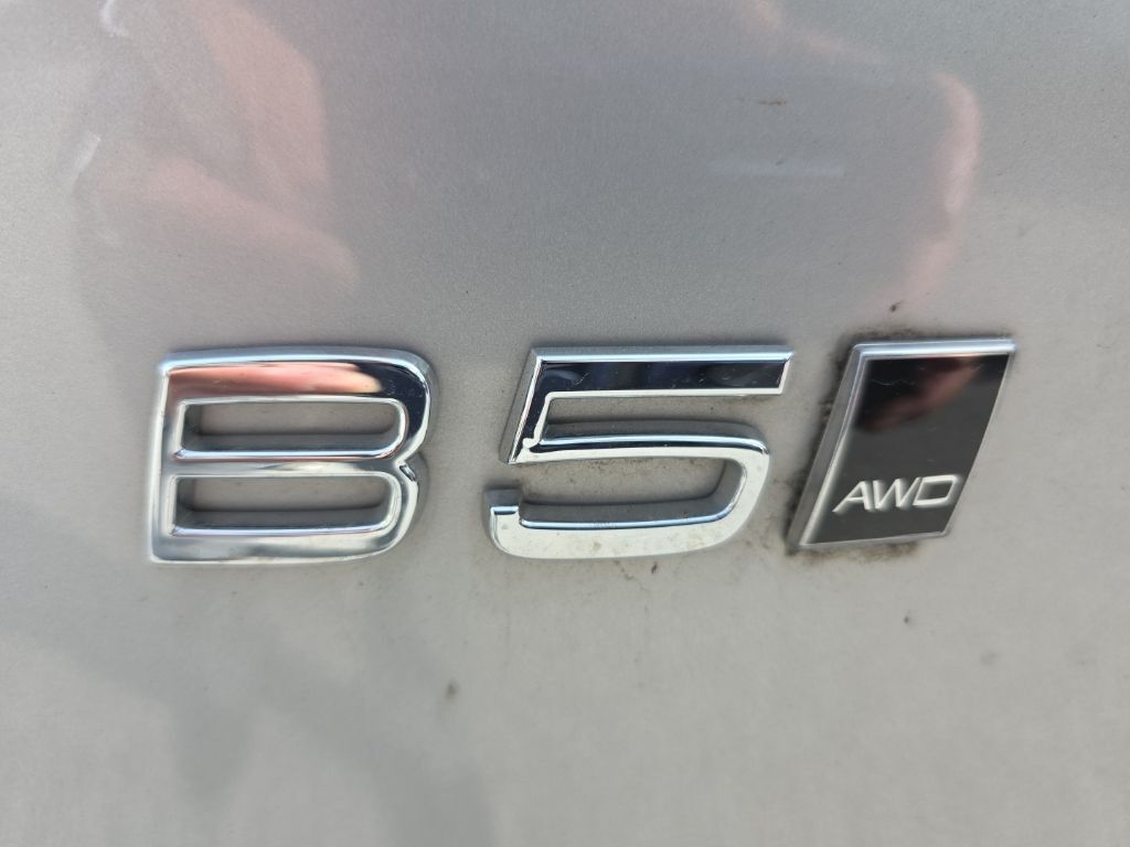 2023 Volvo XC40 Ultimate Hunt Valley MD