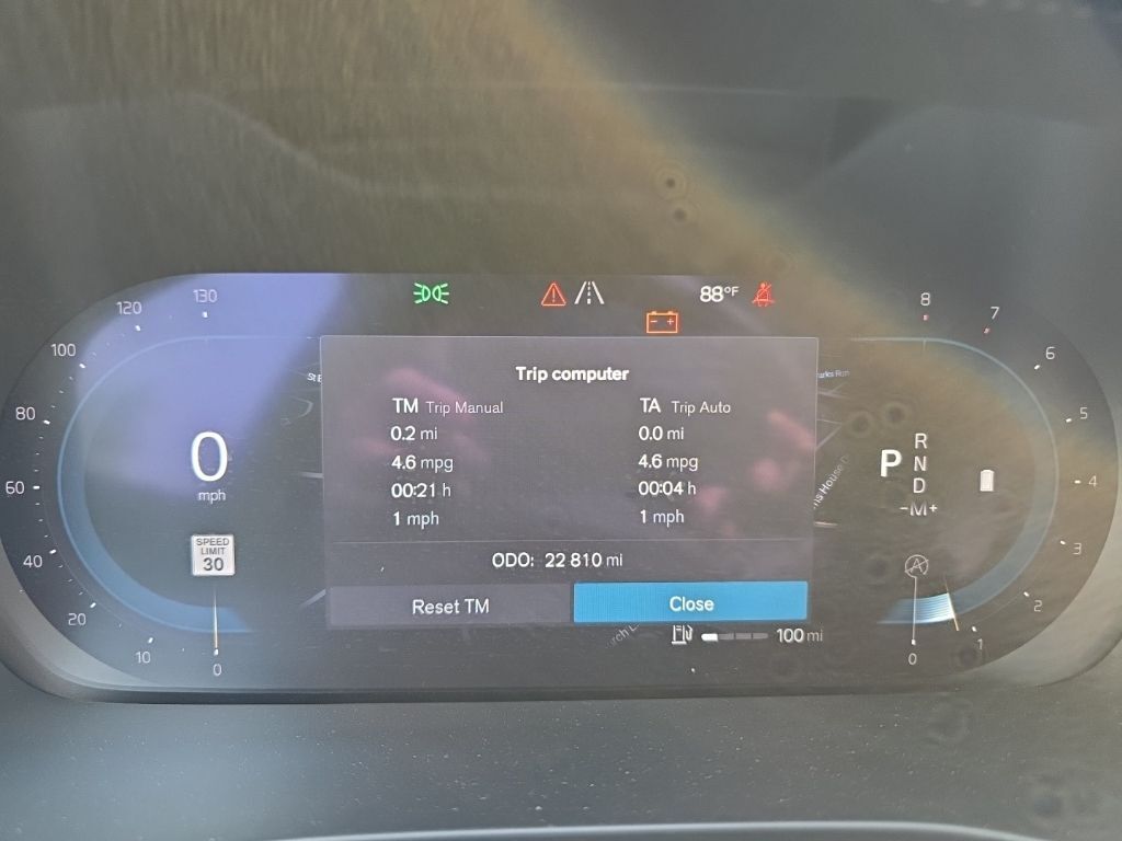 2023 Volvo XC40 Ultimate Hunt Valley MD