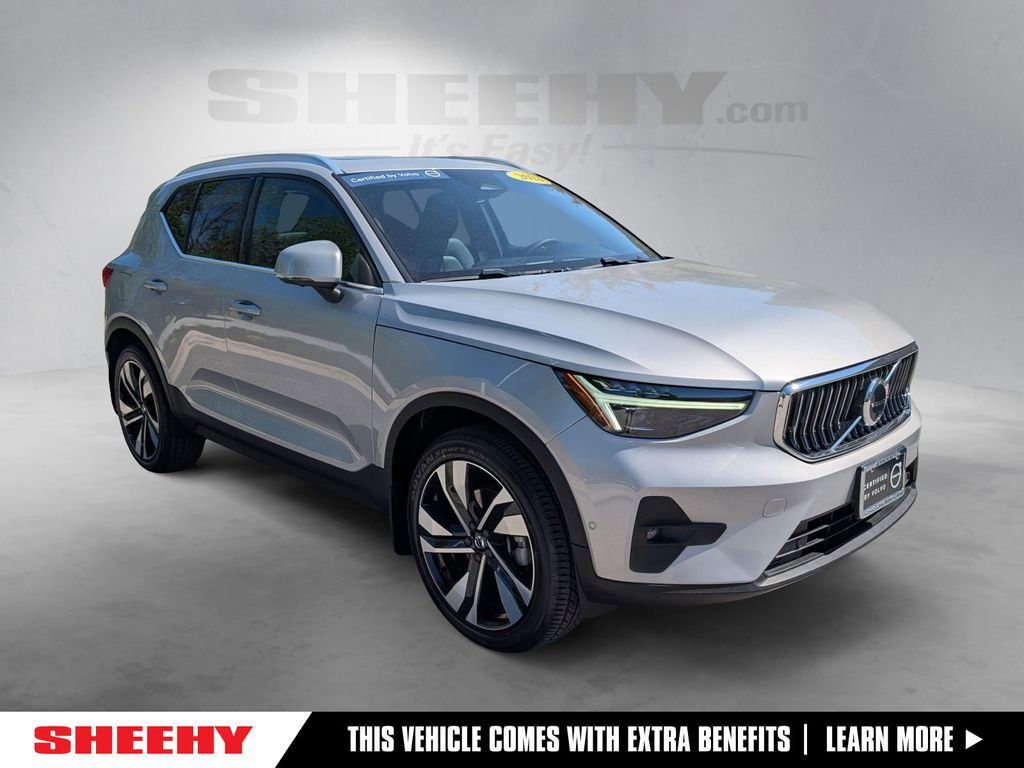 2023 Volvo XC40 Ultimate