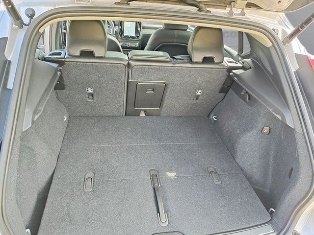 2023 Volvo XC40 Ultimate Hunt Valley MD