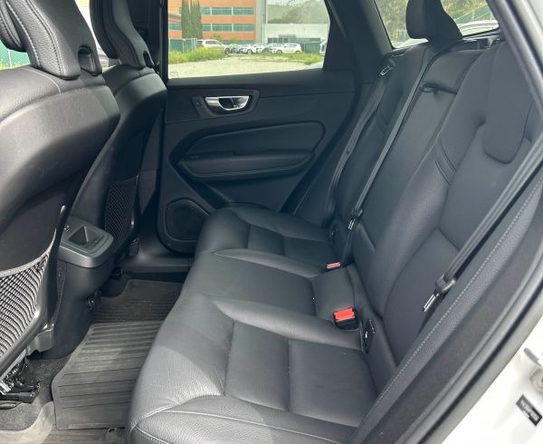 2023 Volvo XC60 B5 Hybrid AWD PLUS | HK Premium Audio, Pilot Assist, Climate Pkg * Portland OR