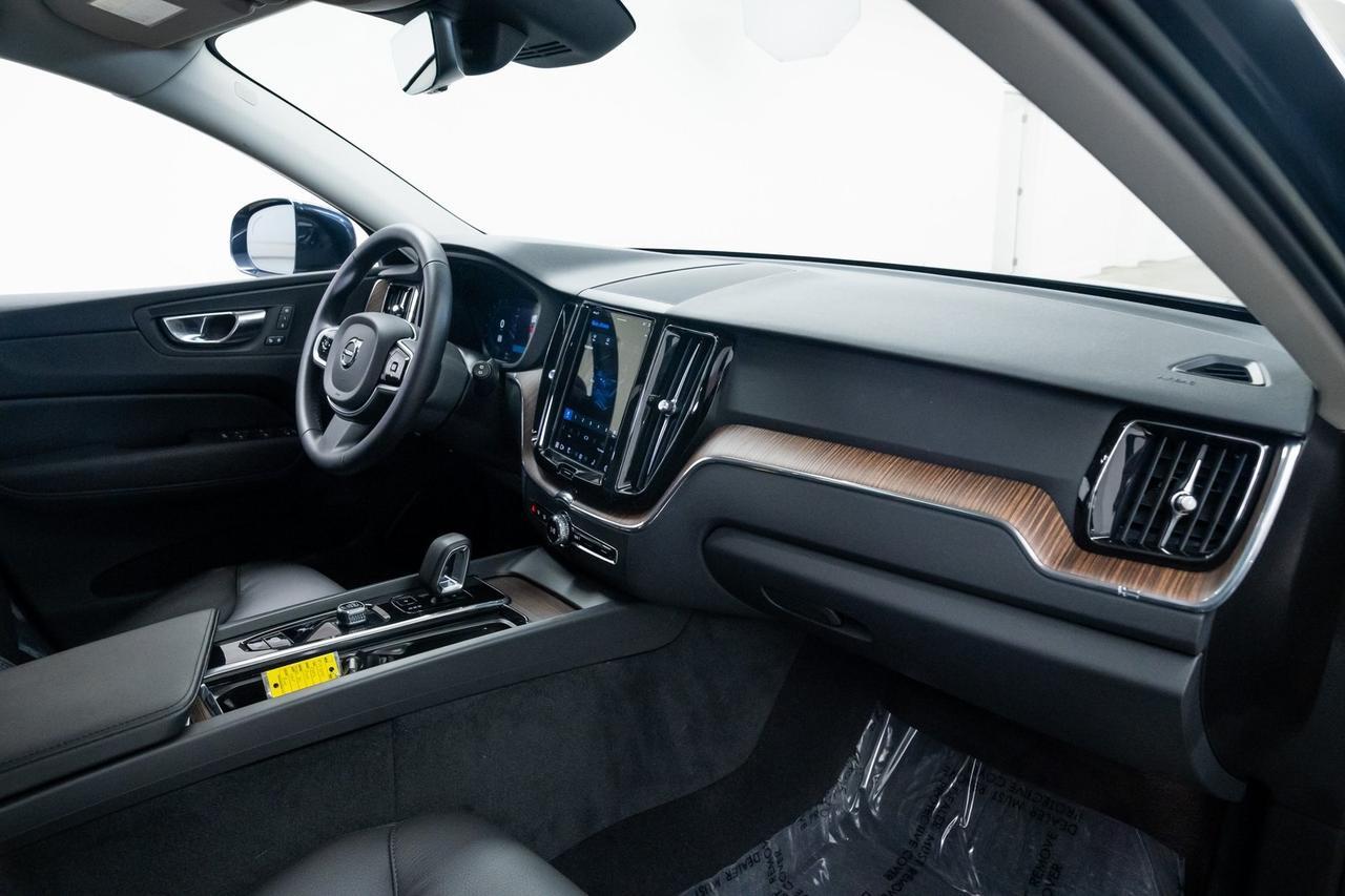 2023 Volvo XC60 B5 Plus Bright Theme 1 Owner Heated Seats Climate Package Portland OR