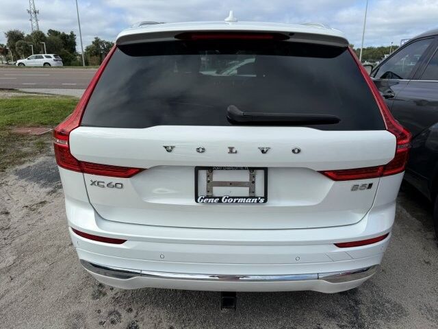 2023 Volvo XC60 B5 Plus Bright Theme AWD