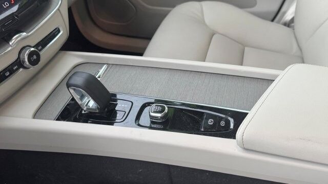 2023 Volvo XC60 B5 Plus Bright Theme AWD Port Charlotte FL