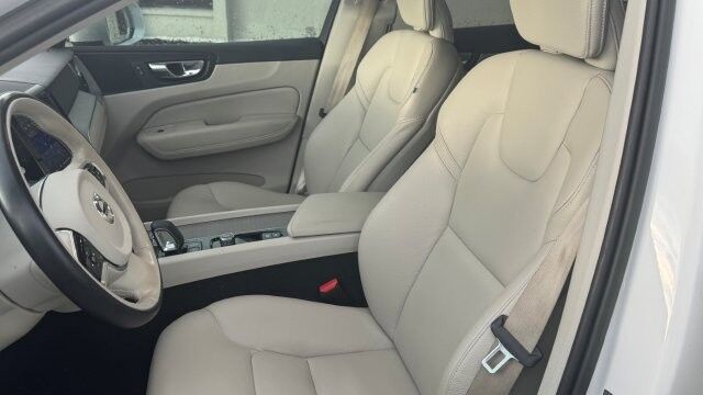 2023 Volvo XC60 B5 Plus Bright Theme AWD Port Charlotte FL