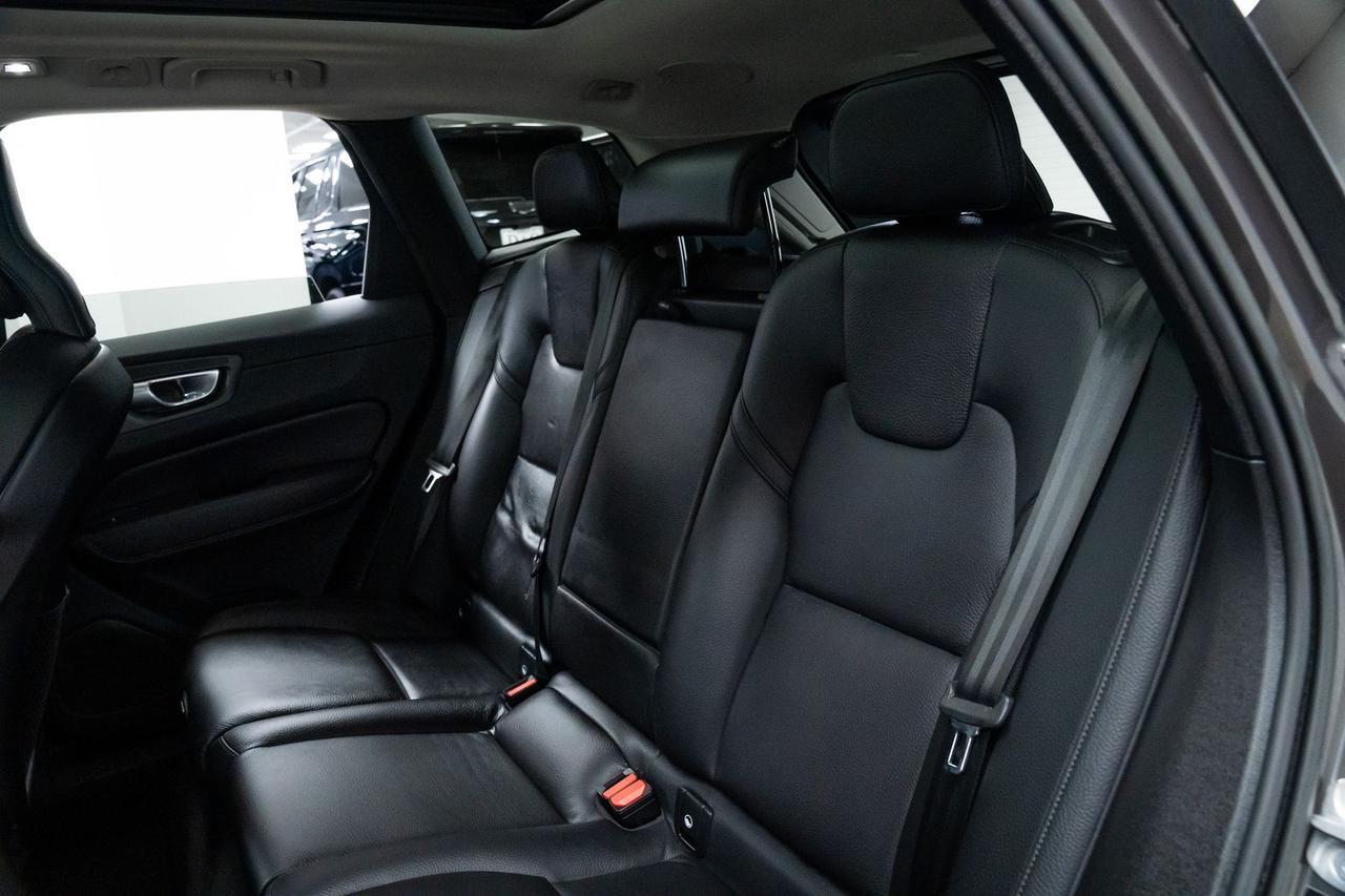 2023 Volvo XC60 B5 Plus Bright Theme Adaptive Cruise Surround View Camera Portland OR
