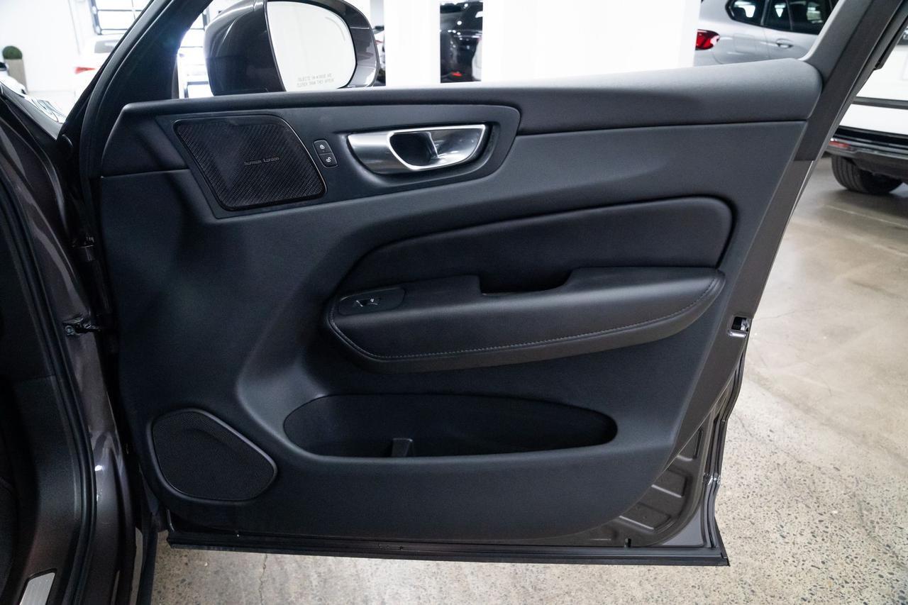 2023 Volvo XC60 B5 Plus Bright Theme Adaptive Cruise Surround View Camera Portland OR
